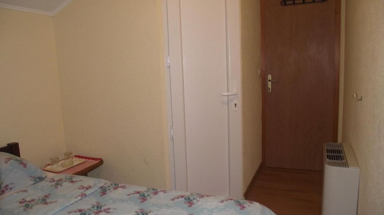 Pansion Laktasi Pansiyon Dış mekan fotoğraf
